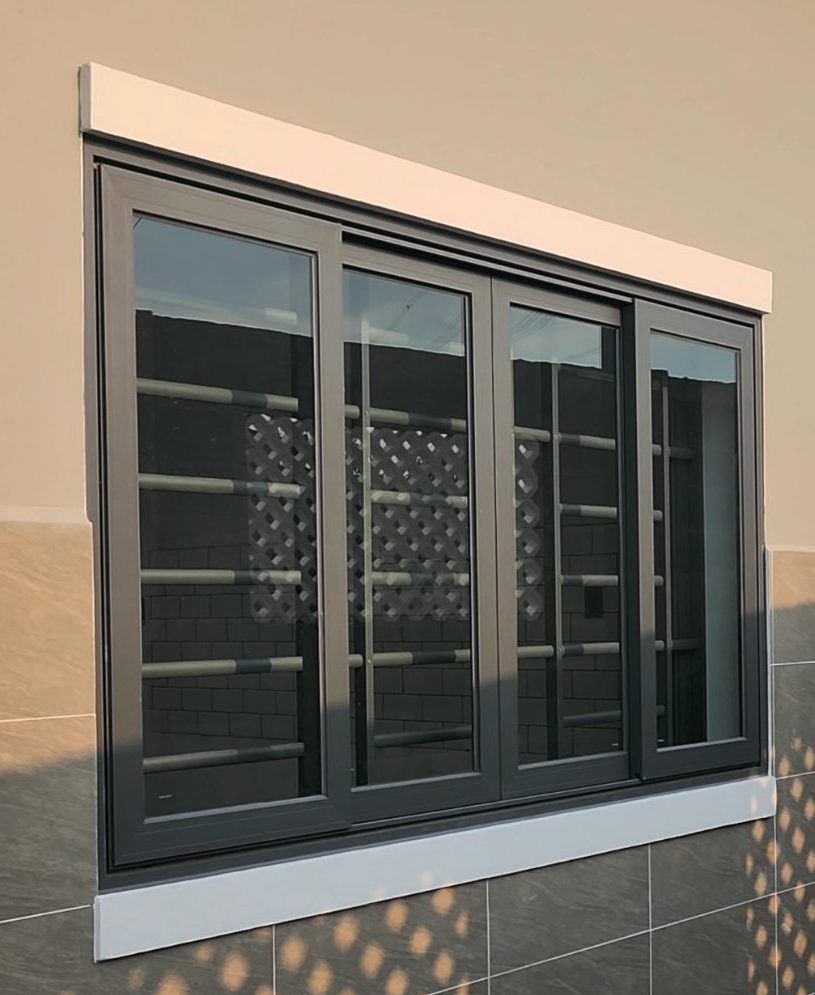 Cửa sổ trượt 4 cánh